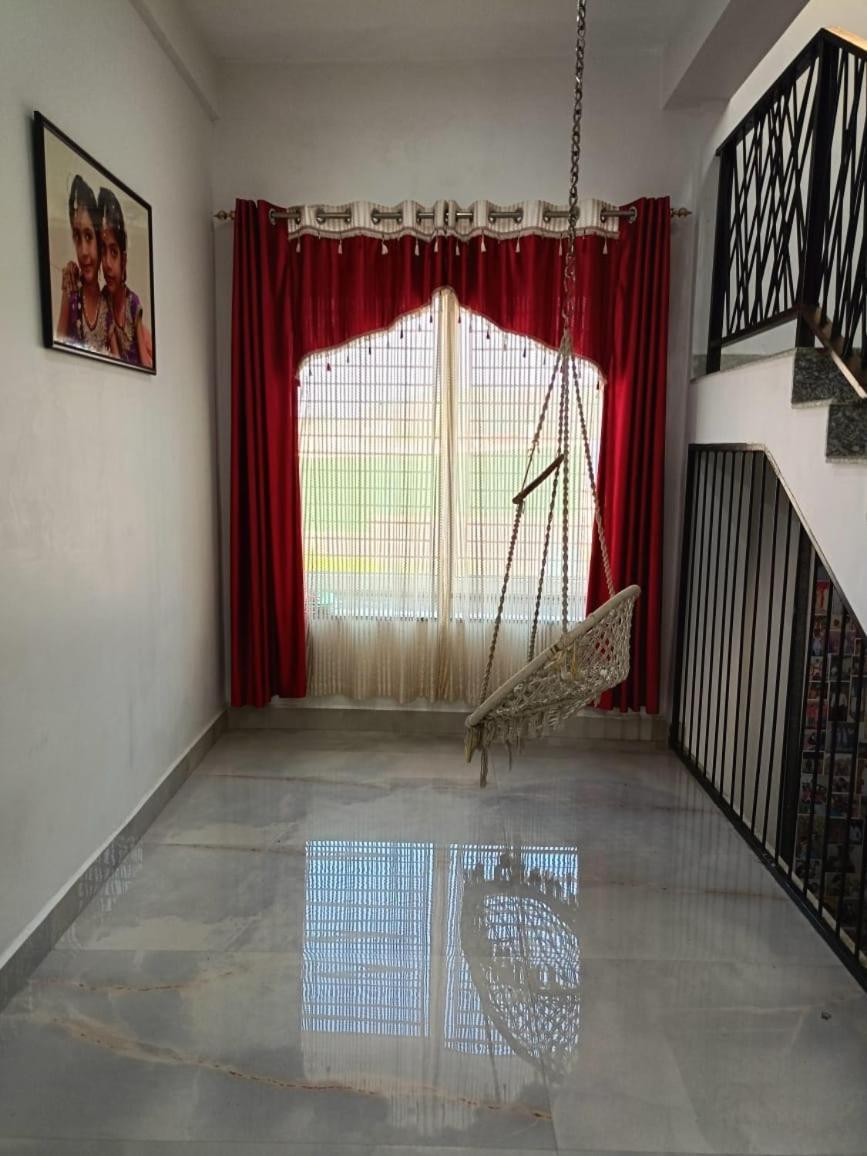 Ezhilagam Stays Chennai Exterior photo